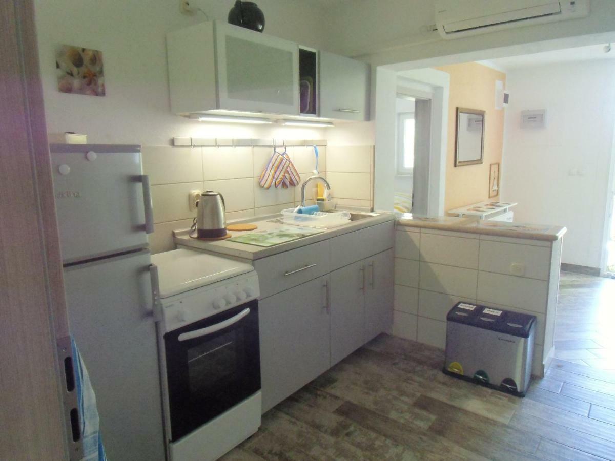 Apartment Kolman Црес Экстерьер фото
